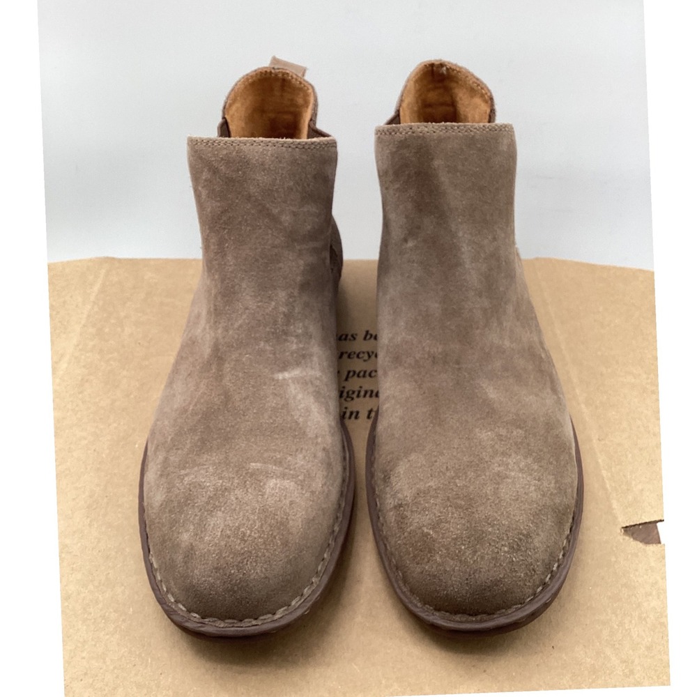 Born Mens Chelsea Boots Taupe Suede Ankle Pull On BM0014135 Size 10M